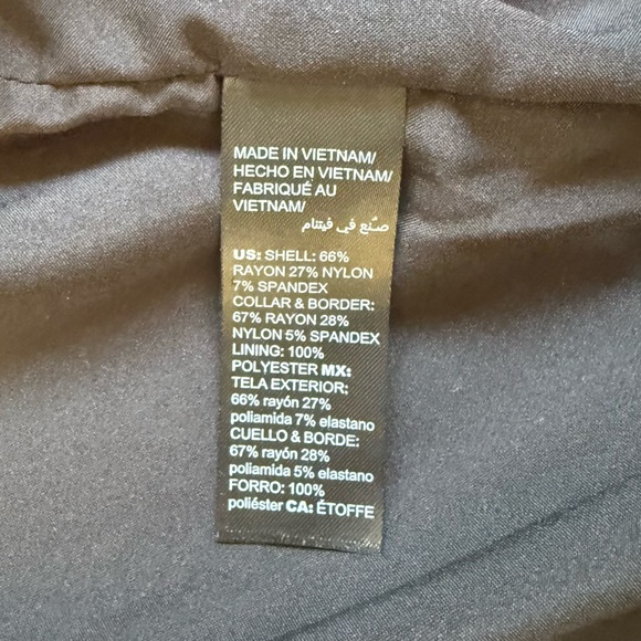 NWT White House Black Market Polka Dot Blazer Women’s Size 8 - Picture 5 of 8